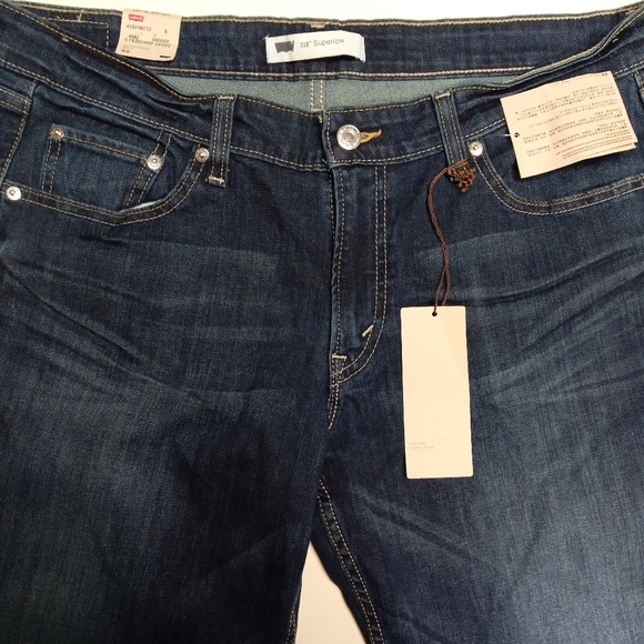 Levi's Bootcut Jeans - Picture 1 of 6